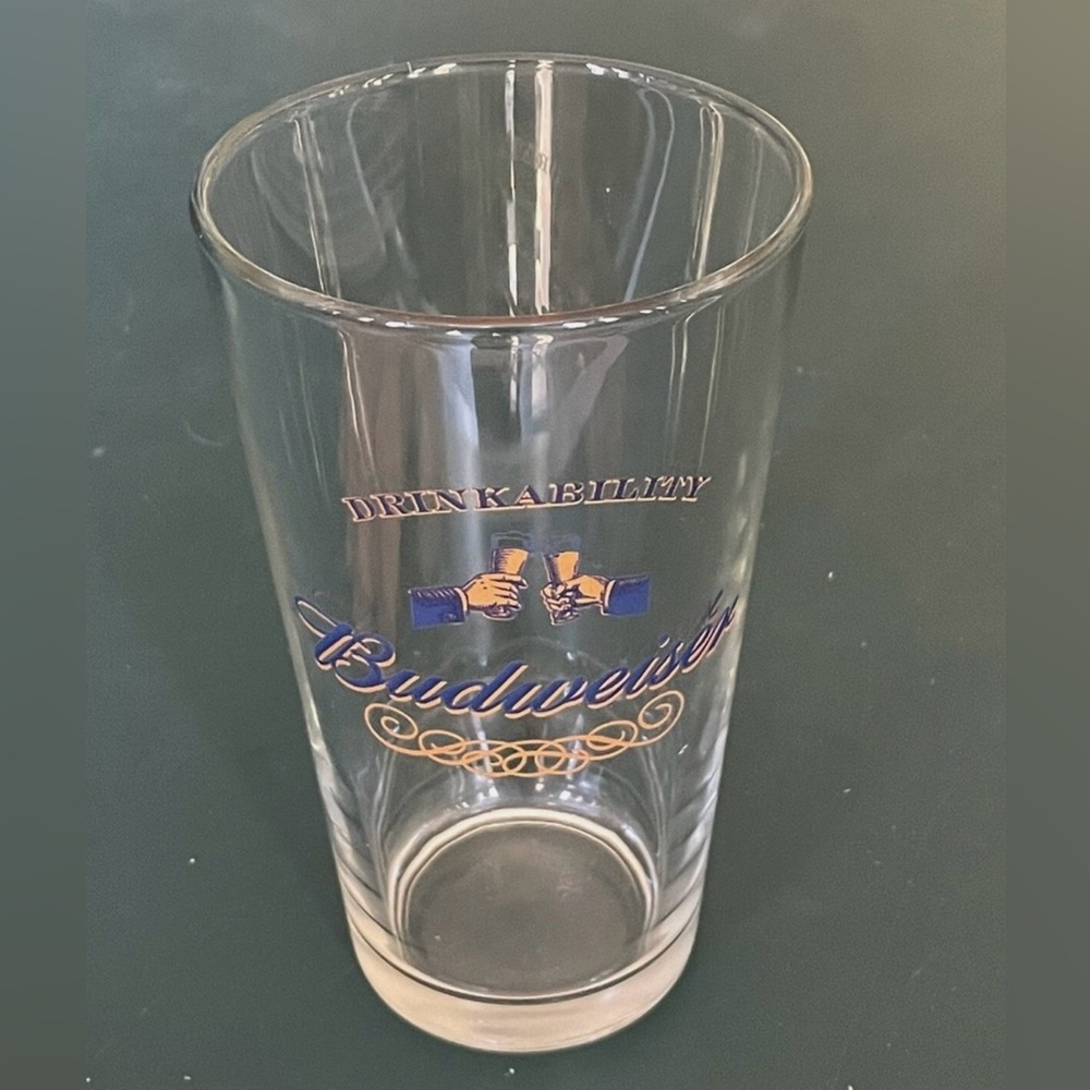 Beer Pint Glass - Budweiser Drinkability - Vintage Barware